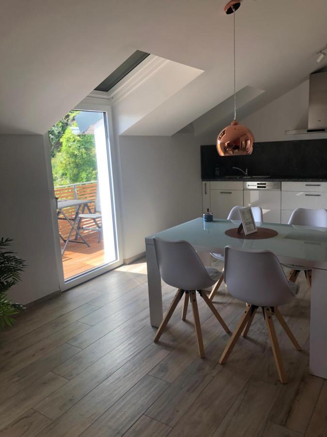 Ferienwohnungen Lamisto Am Waldesrand Neckartenzlingen Eksteriør bilde